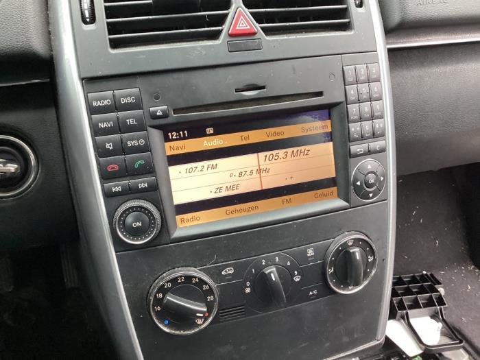 Mercedes B 1.7 B-170 16V Skrotfordon (2009, ZWART)