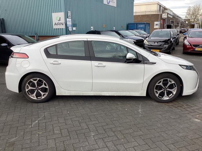 Opel Ampera 1.4 16V Schadevoertuig (2013, Wit)