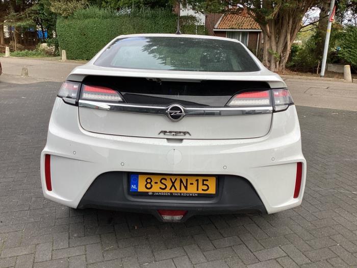 Opel Ampera 1.4 16V Schadevoertuig (2013, Wit)