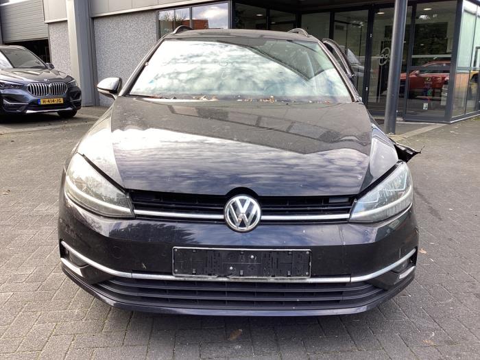 Volkswagen Golf VII Variant 1.0 TSI 12V BlueMotion Technology Skrotfordon (2020, ZWART)