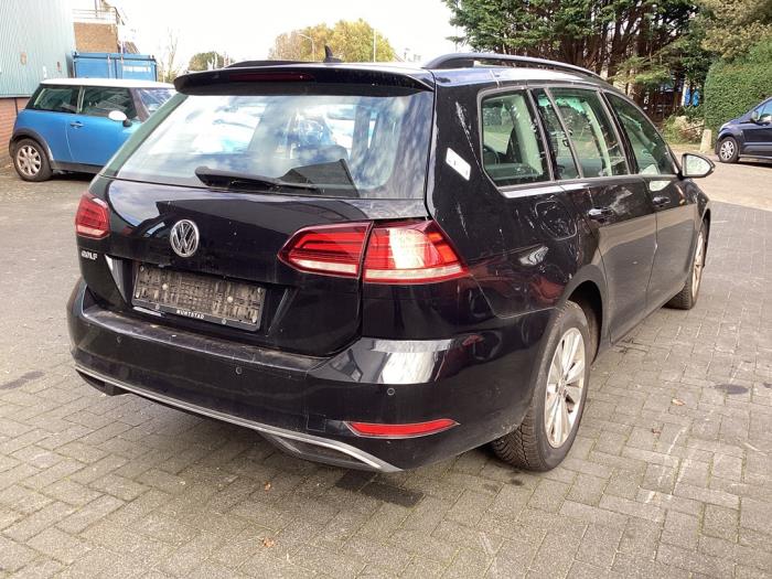 Volkswagen Golf VII Variant 1.0 TSI 12V BlueMotion Technology Skrotfordon (2020, ZWART)