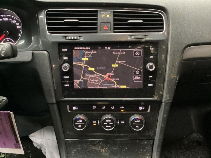 Volkswagen Golf VII Variant 1.0 TSI 12V BlueMotion Technology Skrotfordon (2020, ZWART)