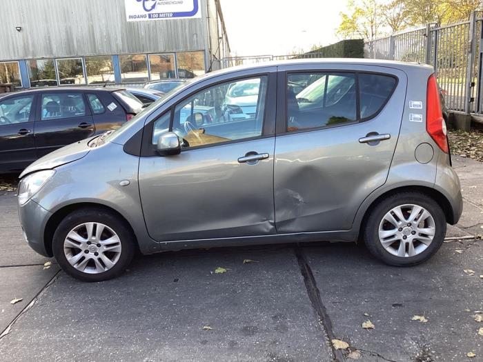Opel Agila 1.0 12V Skrotfordon (2011, GRIJS)