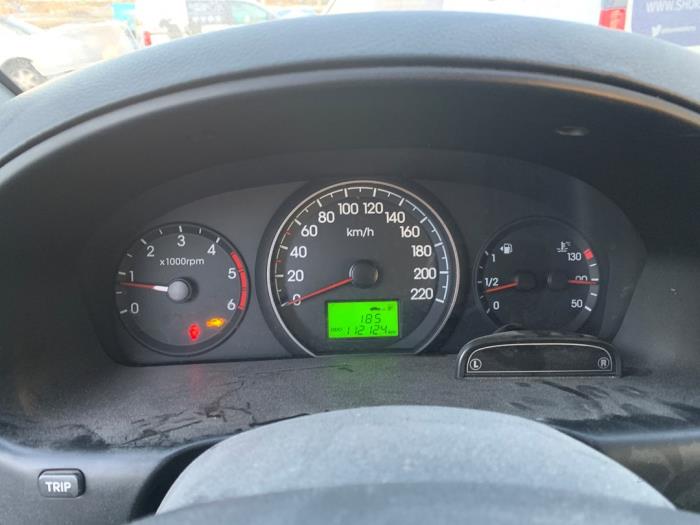 Hyundai H-300 2.5 CRDi Samochód złomowany (2008, Granit)