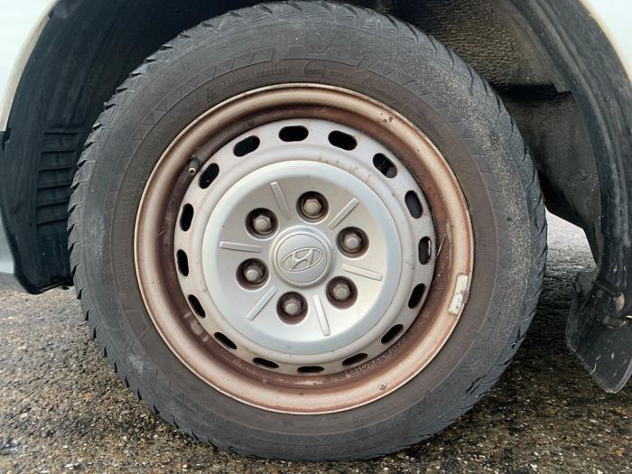 Hyundai H-300 2.5 CRDi Samochód złomowany (2008, Granit)