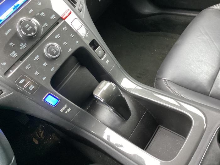 Opel Ampera 1.4 16V Samochód uszkodzony (2013, Czarny)