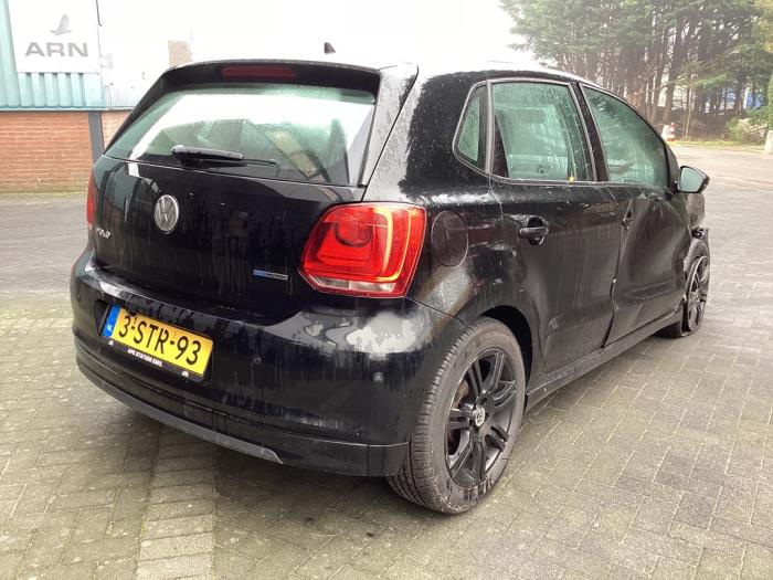 Volkswagen Polo V 1.2 TDI 12V BlueMotion Schadevoertuig (2013, Zwart)