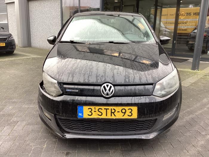 Volkswagen Polo V 1.2 TDI 12V BlueMotion Schadevoertuig (2013, Zwart)