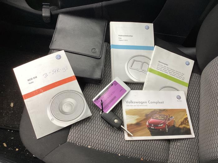 Volkswagen Polo V 1.2 TDI 12V BlueMotion Schadevoertuig (2013, Zwart)