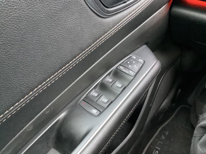 Renault Talisman Estate 1.6 dCi 130 Skadat fordon (2018, BLAUW)