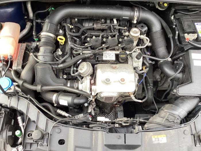 Ford Focus 3 Wagon 1.0 Ti-VCT EcoBoost 12V 125 Skadat fordon (2018, BLAUW)