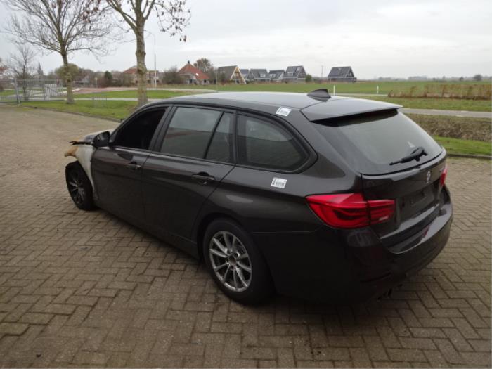 BMW 3 serie Touring 320d 2.0 16V EfficientDynamicsEdition Samochód złomowany (2015, Brazowy)