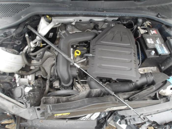 Volkswagen Golf VII 1.0 TSI 12V BlueMotion Sloopvoertuig (2019, Metallic, Zilvergrijs)