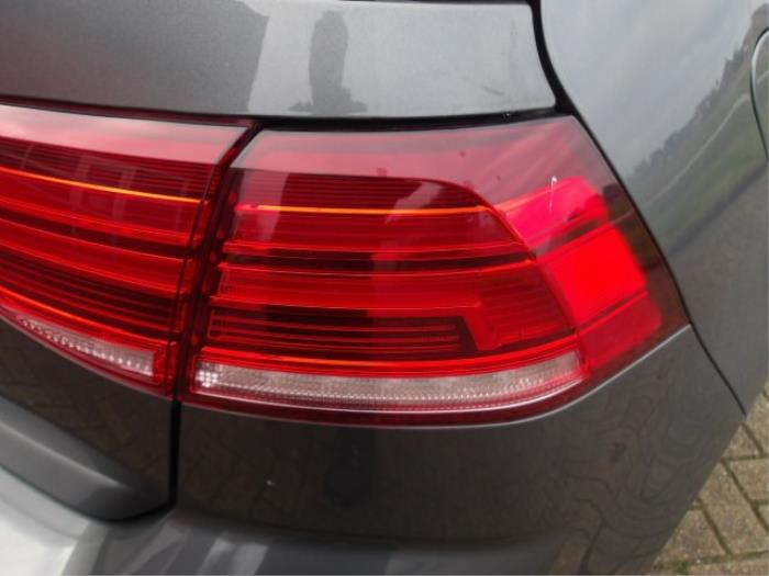 Volkswagen Golf VII 1.0 TSI 12V BlueMotion Sloopvoertuig (2019, Metallic, Zilvergrijs)