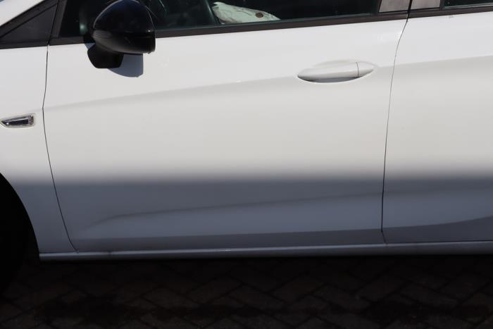 Opel Astra K Sports Tourer 1.2 Turbo 12V Samochód złomowany (2022, Bialy)