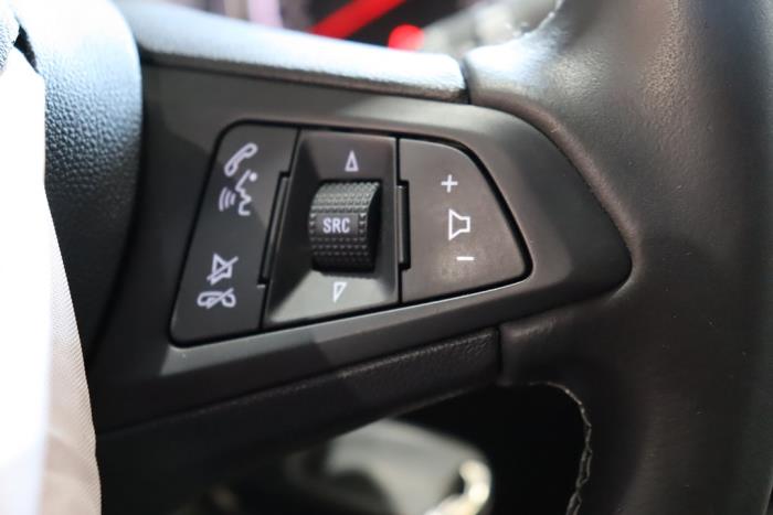 Opel Astra K Sports Tourer 1.2 Turbo 12V Samochód złomowany (2022, Bialy)