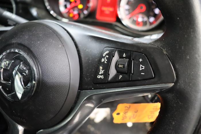 Opel Adam 1.2 16V Skrotfordon (2015, ROOD)