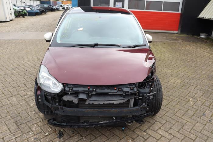 Opel Adam 1.2 16V Skrotfordon (2015, ROOD)