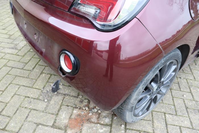 Opel Adam 1.2 16V Skrotfordon (2015, ROOD)