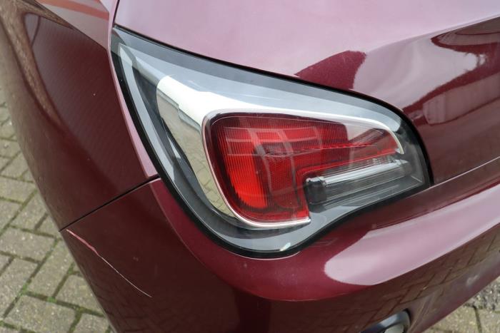 Opel Adam 1.2 16V Skrotfordon (2015, ROOD)