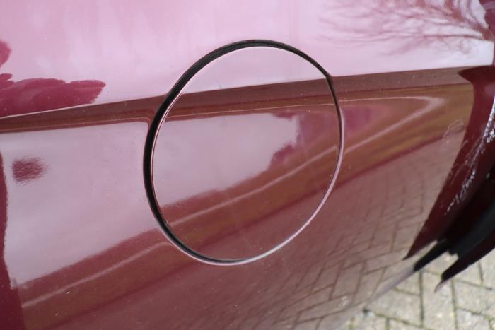 Opel Adam 1.2 16V Skrotfordon (2015, ROOD)