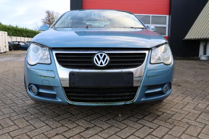 Volkswagen Eos 2.0 FSI 16V Skrotfordon (2006, BLAUW METALLIC BLAUW)