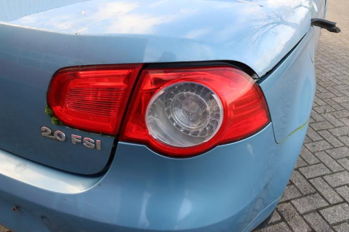 Volkswagen Eos 2.0 FSI 16V Skrotfordon (2006, BLAUW METALLIC BLAUW)
