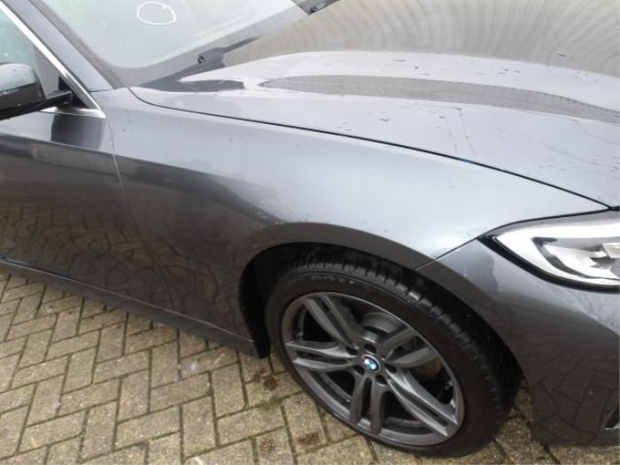 BMW 3 serie Touring 320i 2.0 TwinPower Turbo 16V Skrotfordon (2019, GRIJS METALLIC GRIJS)