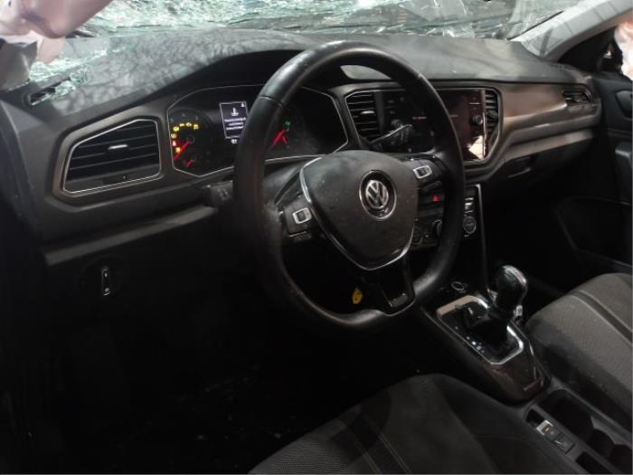 Volkswagen T-Roc I 1.5 TSI Evo BMT 16V Sloopvoertuig (2019, Metallic, Zilvergrijs)