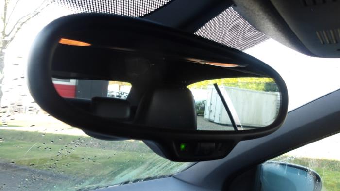 Volkswagen Golf VI Cabrio 1.6 TDI 16V BlueMotion Sloopvoertuig (2011, Metallic, Zwart)