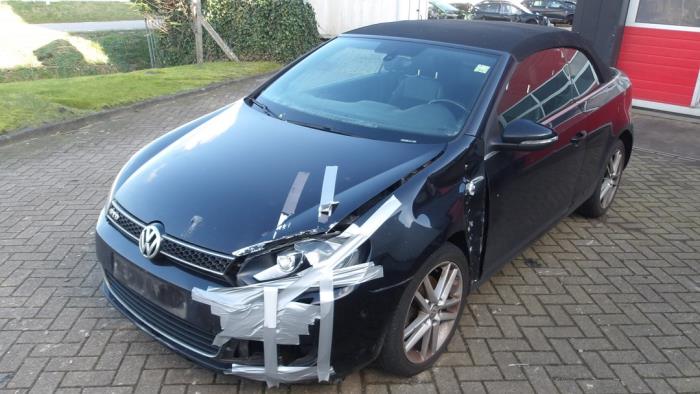 Volkswagen Golf VI Cabrio 1.6 TDI 16V BlueMotion Sloopvoertuig (2011, Metallic, Zwart)