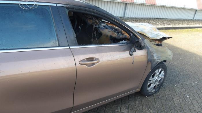 Kia Ceed Sportswagon 1.0i T-GDi 12V 120 Eco-Dynamics+ Sloopvoertuig (2022, Bruin)