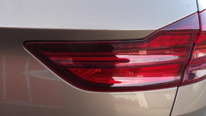 Kia Ceed Sportswagon 1.0i T-GDi 12V 120 Eco-Dynamics+ Sloopvoertuig (2022, Bruin)