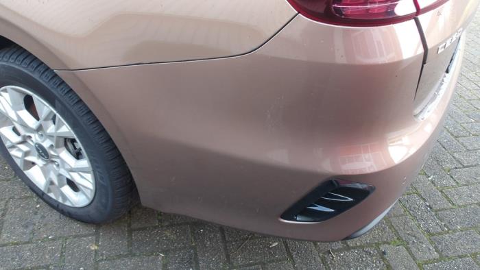 Kia Ceed Sportswagon 1.0i T-GDi 12V 120 Eco-Dynamics+ Sloopvoertuig (2022, Bruin)