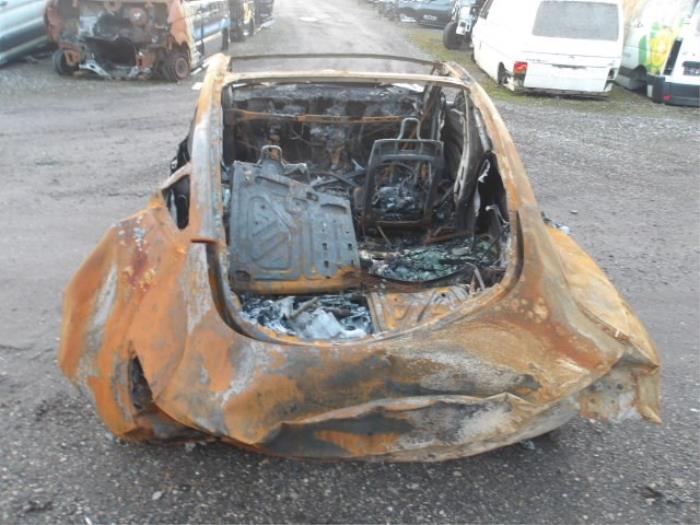 Tesla Model 3 Standard RWD Plus 60 kWh Sloopvoertuig (2021, Wit)