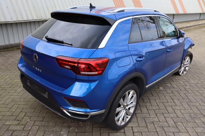 Volkswagen T-Roc I 1.5 TSI Evo BMT 16V Sloopvoertuig (2021, Metallic, Blauw)