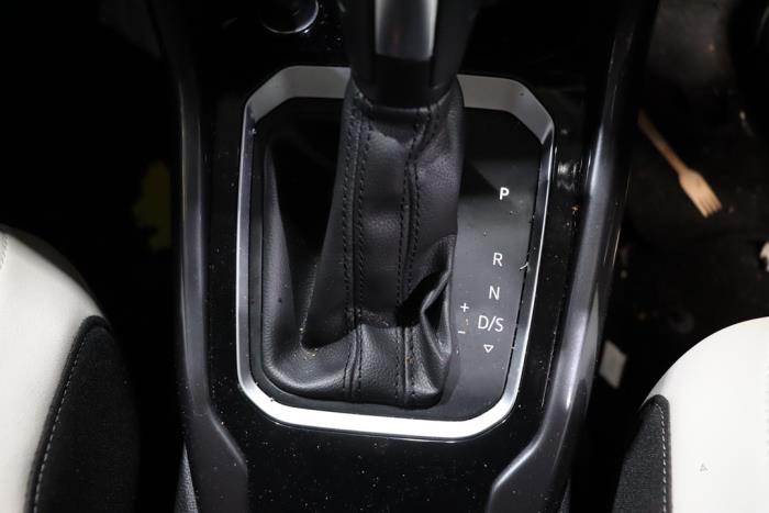 Volkswagen T-Roc I 1.5 TSI Evo BMT 16V Sloopvoertuig (2021, Metallic, Blauw)