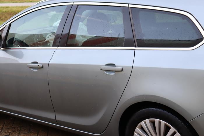 Opel Astra J Sports Tourer 1.7 CDTi 16V Skrotfordon (2013, GRIJS)