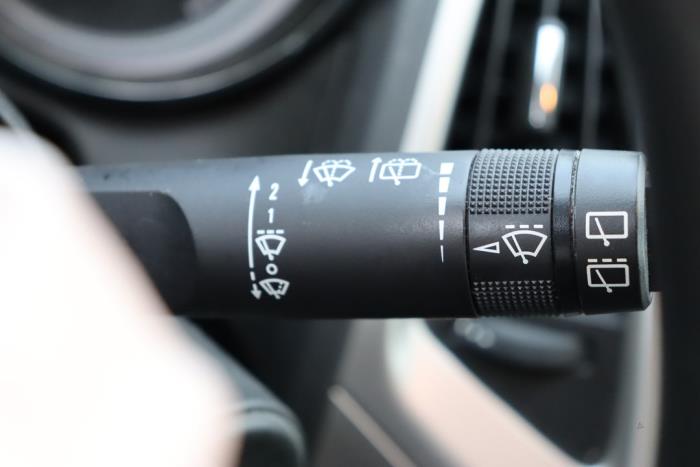 Opel Astra J Sports Tourer 1.7 CDTi 16V Skrotfordon (2013, GRIJS)