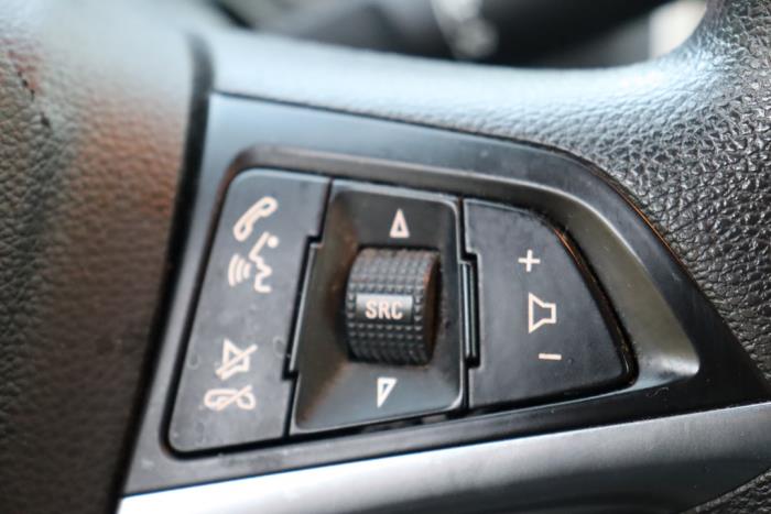 Opel Astra J Sports Tourer 1.7 CDTi 16V Skrotfordon (2013, GRIJS)