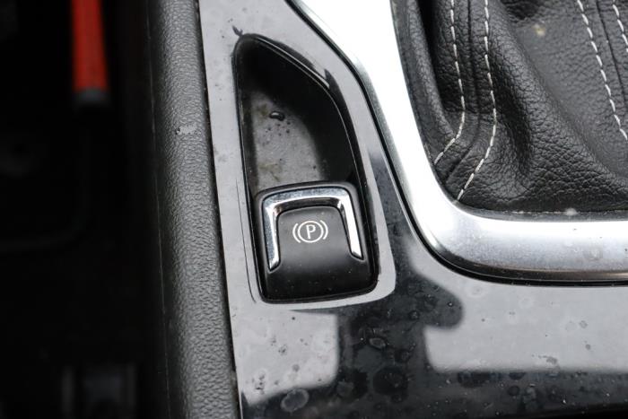 Opel Insignia Sports Tourer 1.5 Turbo 16V 165 Sloopvoertuig (2020, Blauw)