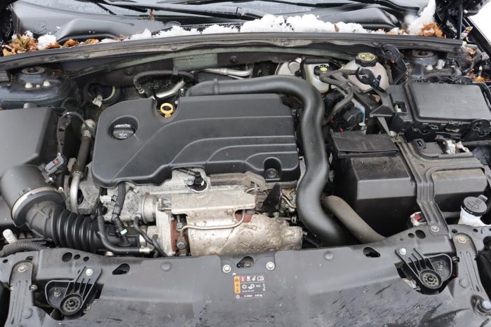 Opel Insignia Sports Tourer 1.5 Turbo 16V 165 Sloopvoertuig (2020, Blauw)