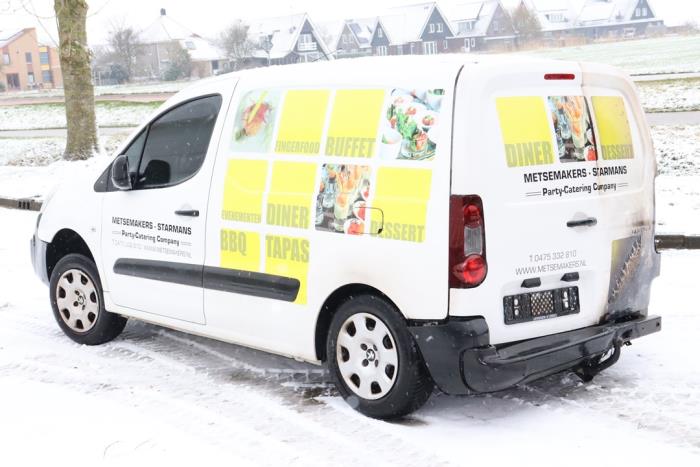 Peugeot Partner 1.6 HDI 75 Phase 2 Skrotfordon (2015, NIET VAN TOEPASSING)