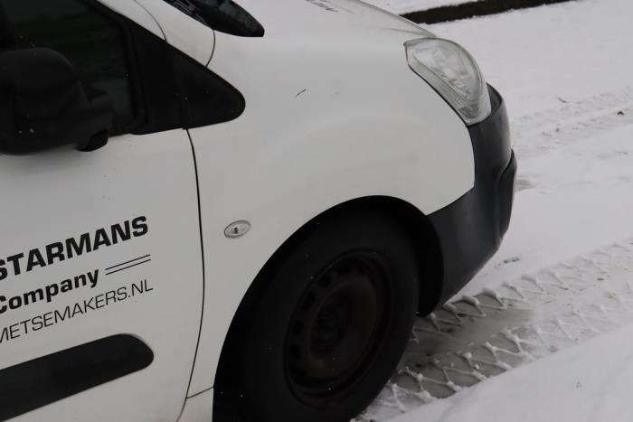 Peugeot Partner 1.6 HDI 75 Phase 2 Skrotfordon (2015, NIET VAN TOEPASSING)