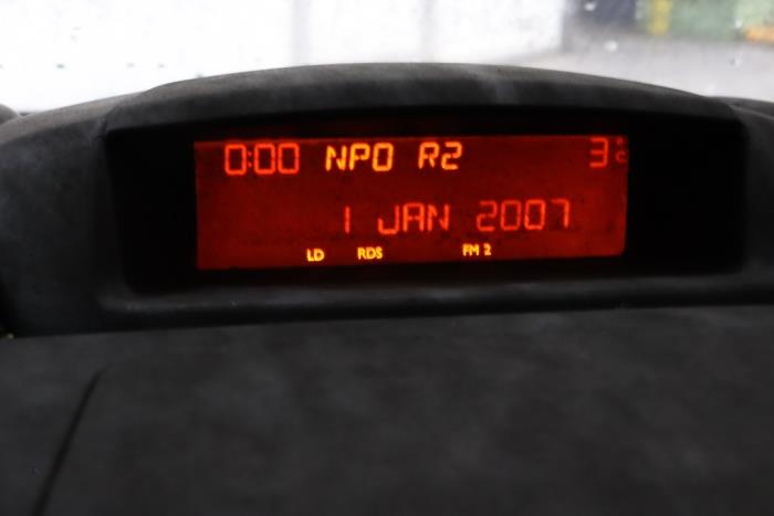 Peugeot Partner 1.6 HDI 75 Phase 2 Skrotfordon (2015, NIET VAN TOEPASSING)