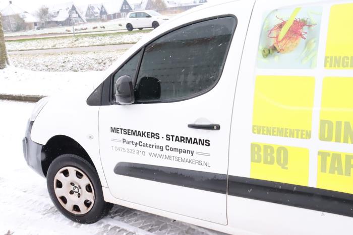 Peugeot Partner 1.6 HDI 75 Phase 2 Skrotfordon (2015, NIET VAN TOEPASSING)