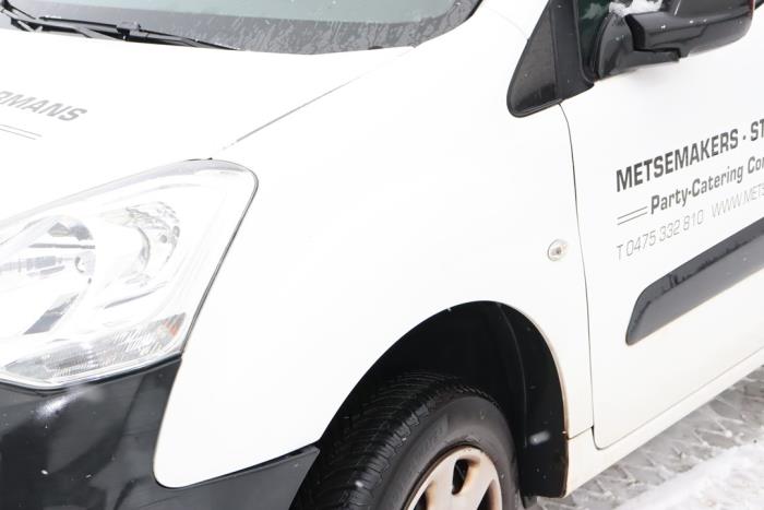 Peugeot Partner 1.6 HDI 75 Phase 2 Skrotfordon (2015, NIET VAN TOEPASSING)