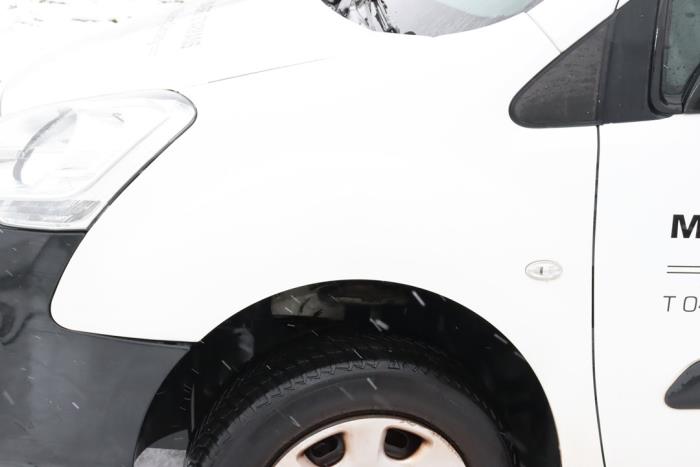 Peugeot Partner 1.6 HDI 75 Phase 2 Skrotfordon (2015, NIET VAN TOEPASSING)