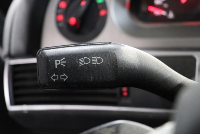 Audi A6 Avant 4.2 V8 40V FSI Quattro Skrotfordon (2006, GRIJS)