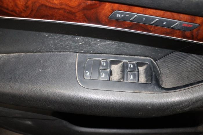 Audi A6 Avant 4.2 V8 40V FSI Quattro Skrotfordon (2006, GRIJS)